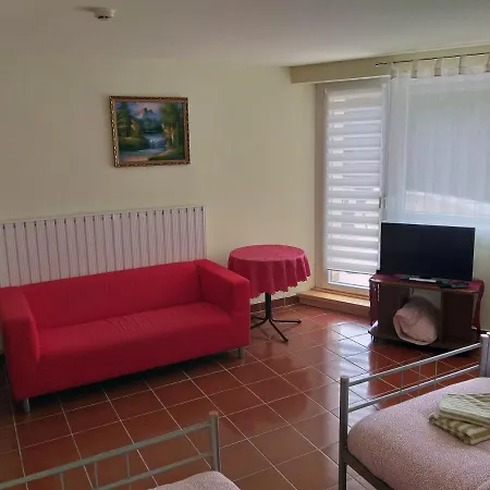 B&B Woodside Panzio *