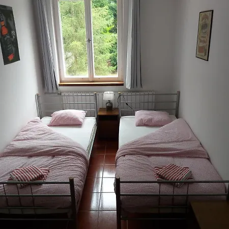 Woodside Panzio B&B *