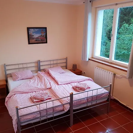 Woodside Panzio B&B